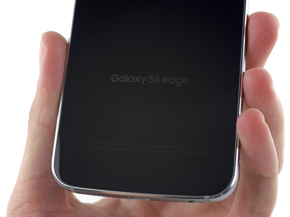 Galaxy S6 Edge拆解：膠水用太多 維修難