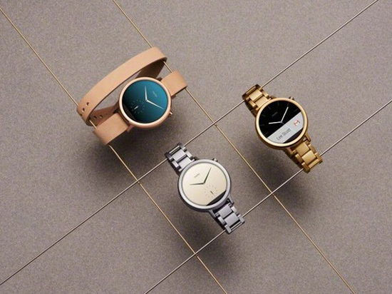 仍然有黑底，Moto 360二代和運動版發(fā)布！