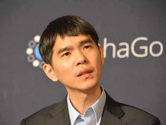 李世石遺憾戰(zhàn)敗AlphaGo，但能吸取到更多東西