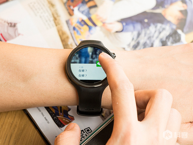 Moto 360 Sport體驗：顏值功能都不錯，但只是備胎之選