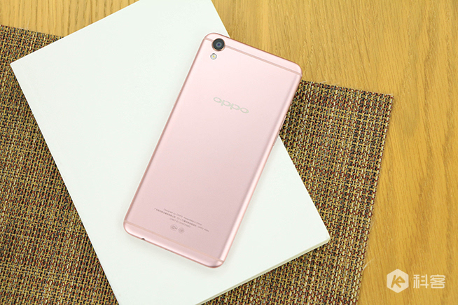 新萬人迷來了，OPPO R9體驗評測（附MM多圖自拍）