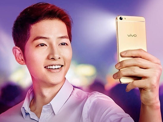 vivo X9前置雙攝升級大：自拍居然也能有背景虛化