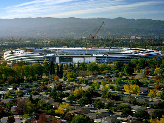 坐在蘋果新總部Apple Park里辦公是種怎樣的體驗？