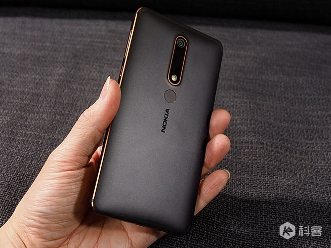 Nokia 6第二代體驗：沒有情懷 配置一般但安卓8.0流暢簡潔