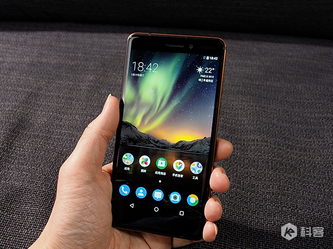 Nokia 6第二代體驗：沒有情懷 配置一般但安卓8.0流暢簡潔