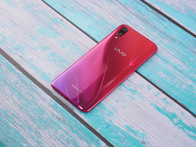 vivo X23上手體驗：實用雙焦距雙攝 屏下指紋解鎖更快但還有缺點