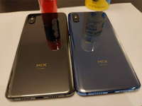 小米MIX3真機照偷跑：墨藍新配色 標準版依然用后置指紋？