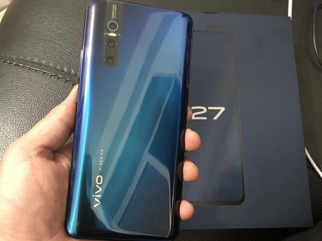 vivo X27持續曝光：后置三攝無凸起 鹿晗代言藍粉雙配色