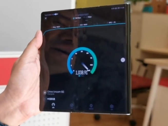 華為Mate X實測5G網(wǎng)速：下載速率超1Gbps 最快今年能嘗鮮