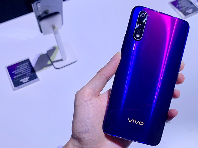 相機領銜全面升級！vivo Z5發(fā)布，高性價比水桶機新選擇