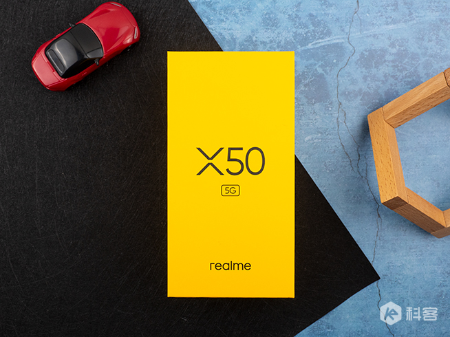 realme X50 5G開箱上手：120Hz暢速屏?雙模5G新機好選擇